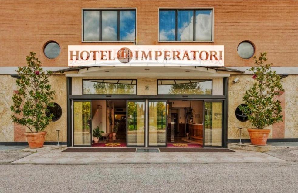 Hotel Imperatori Řím Exteriér fotografie