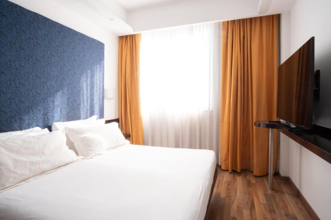 Hotel Imperatori Řím Exteriér fotografie