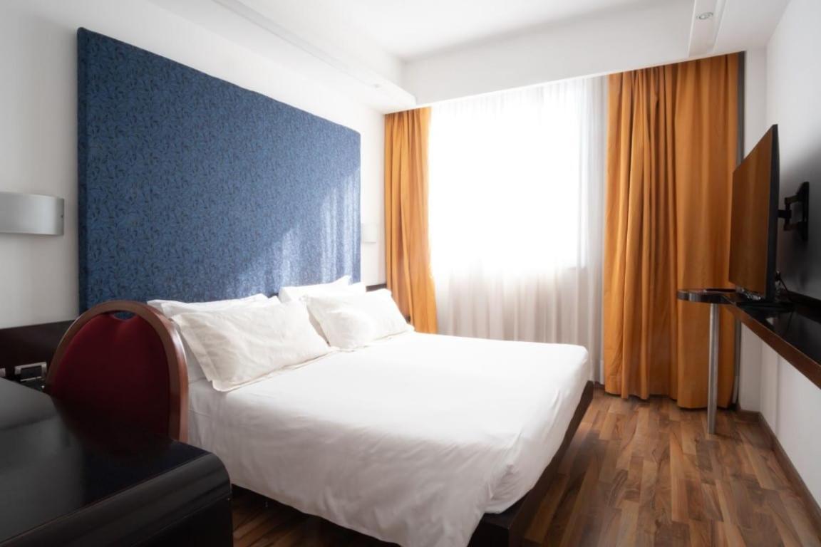 Hotel Imperatori Řím Exteriér fotografie